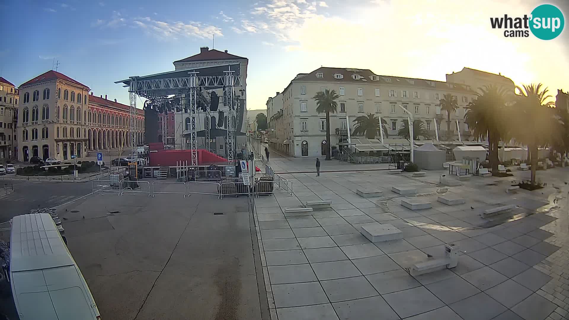Webcam Split Riva – Prokurative | Trg Republike