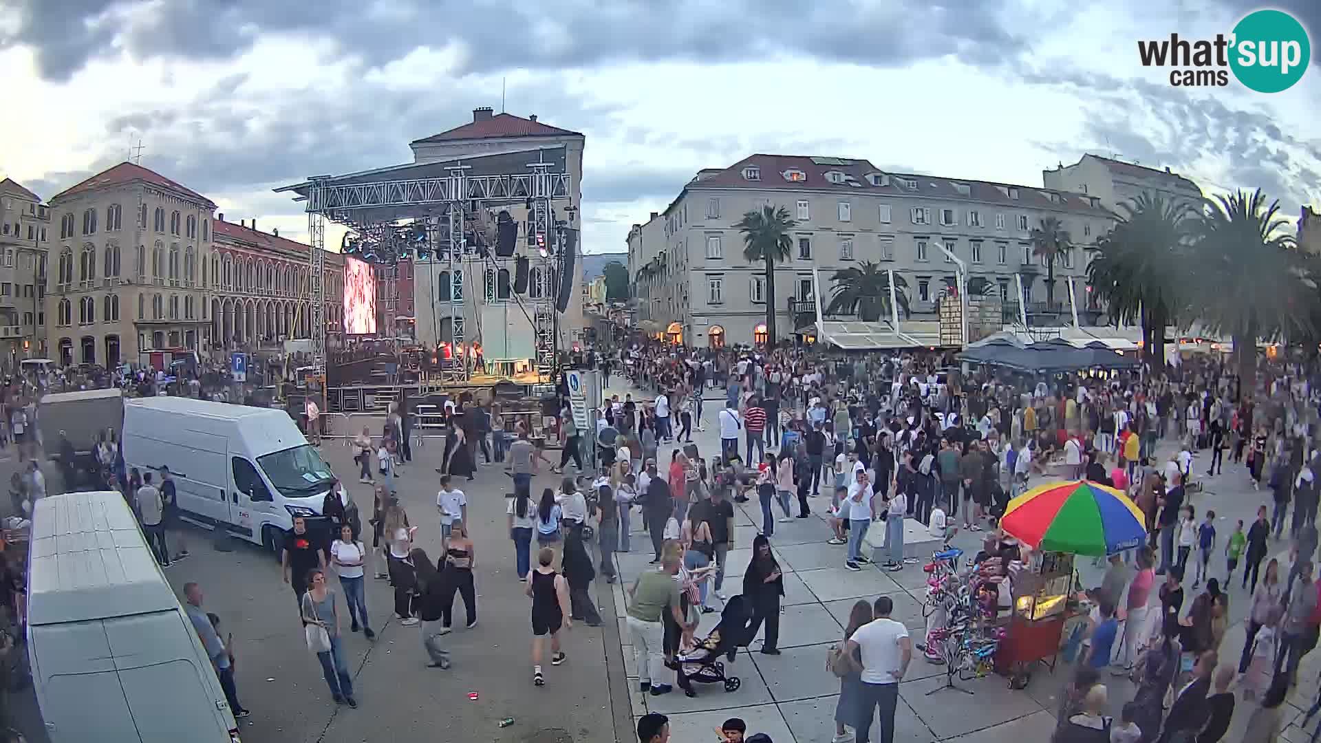 Split kamera Riva – Prokurative | Trg Republike
