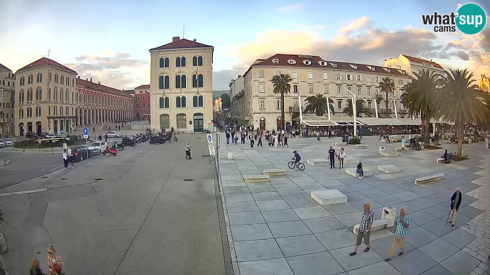 Webcam Split Riva – Prokurative | Trg Republike