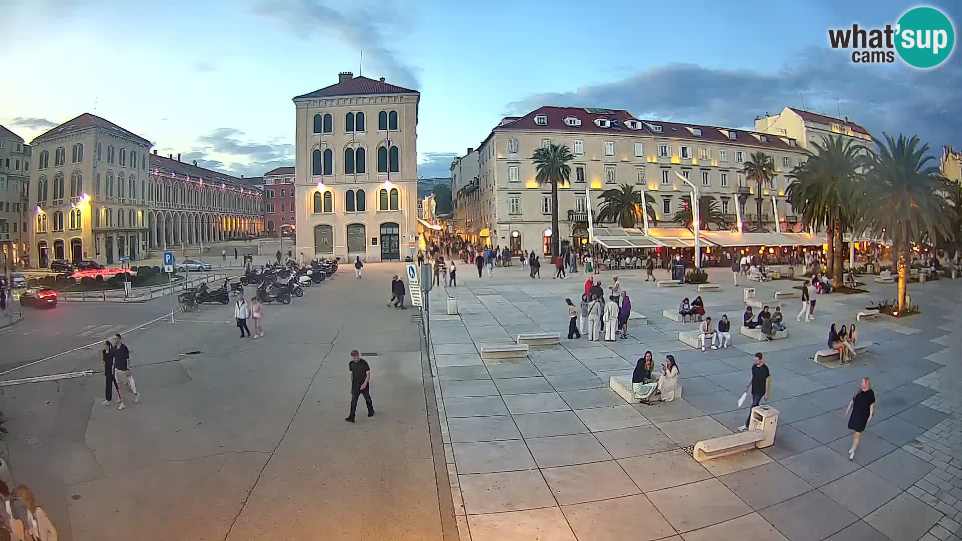 Webcam Split Riva – Prokurative | Trg Republike