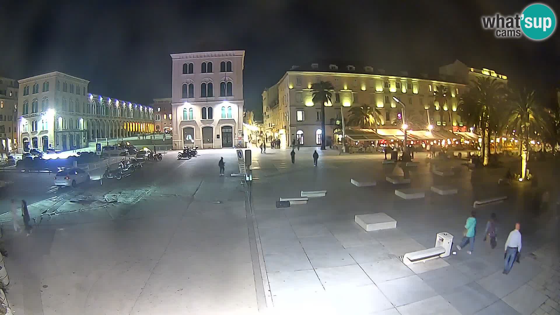 Webcam Split Riva – Prokurative | Trg Republike