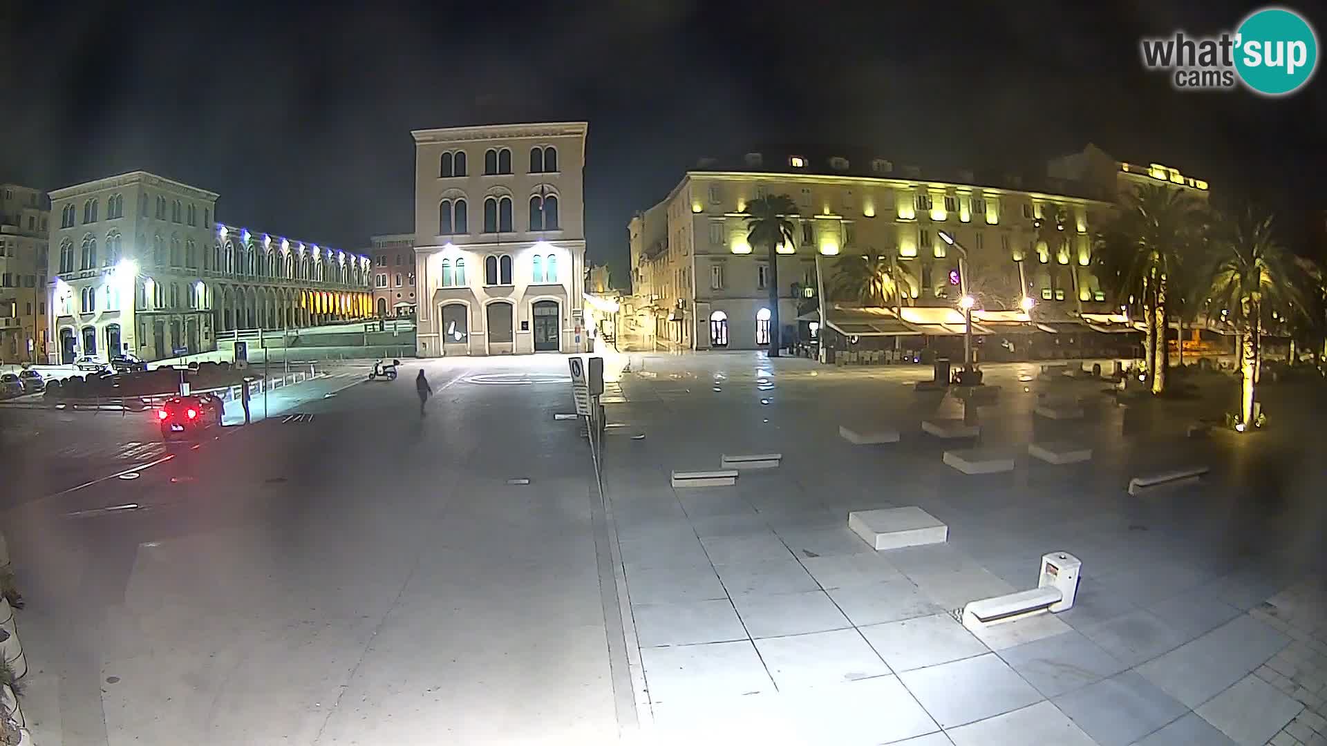 Webcam Split Riva – Prokurative | Trg Republike