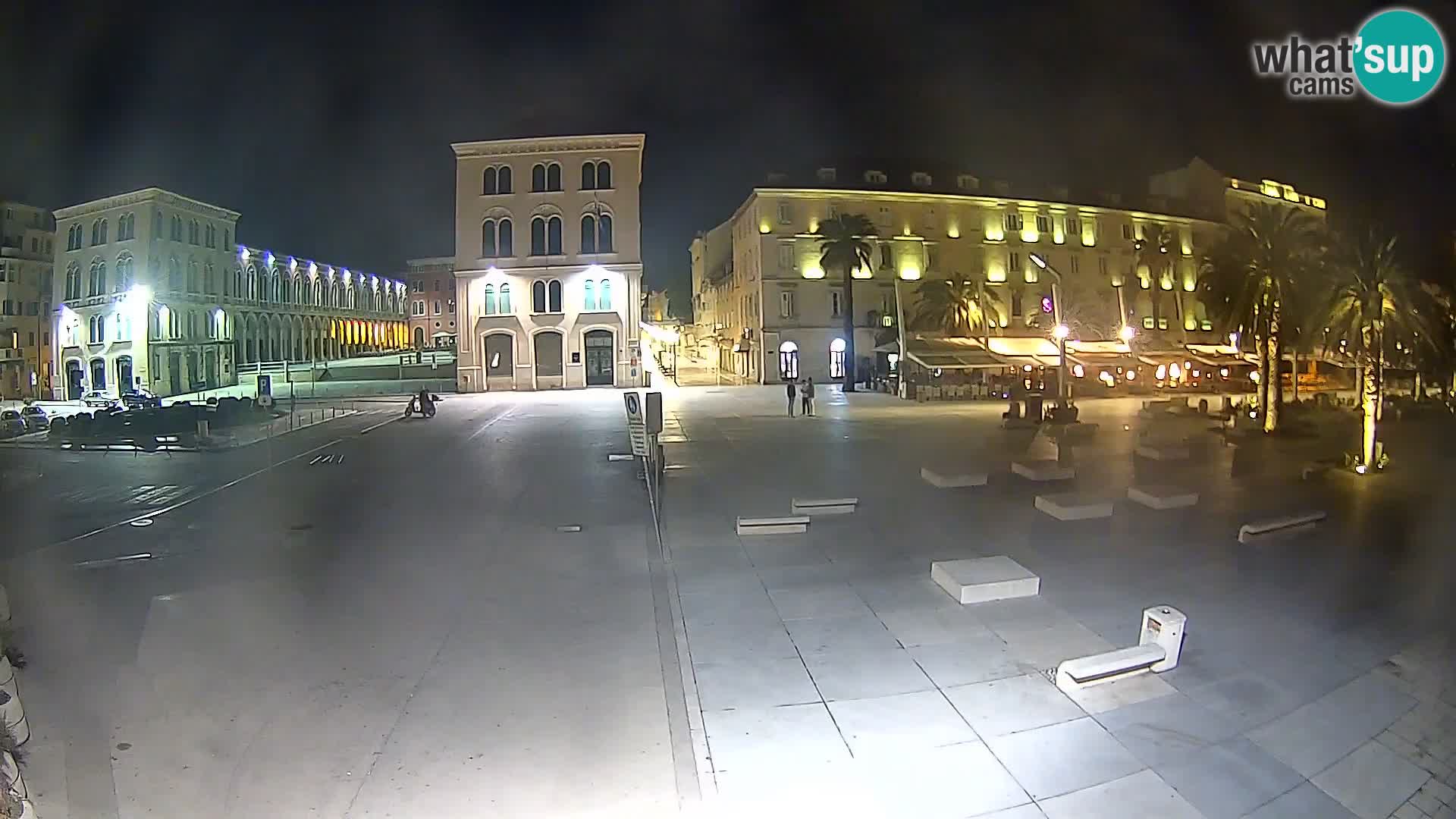 Webcam Split Riva – Prokurative | Trg Republike