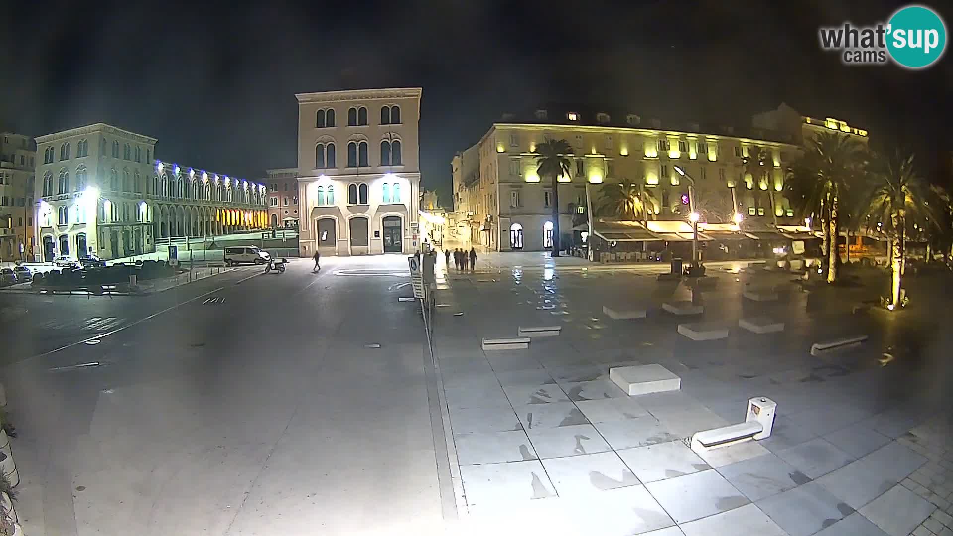Webcam Split Riva – Prokurative | Trg Republike