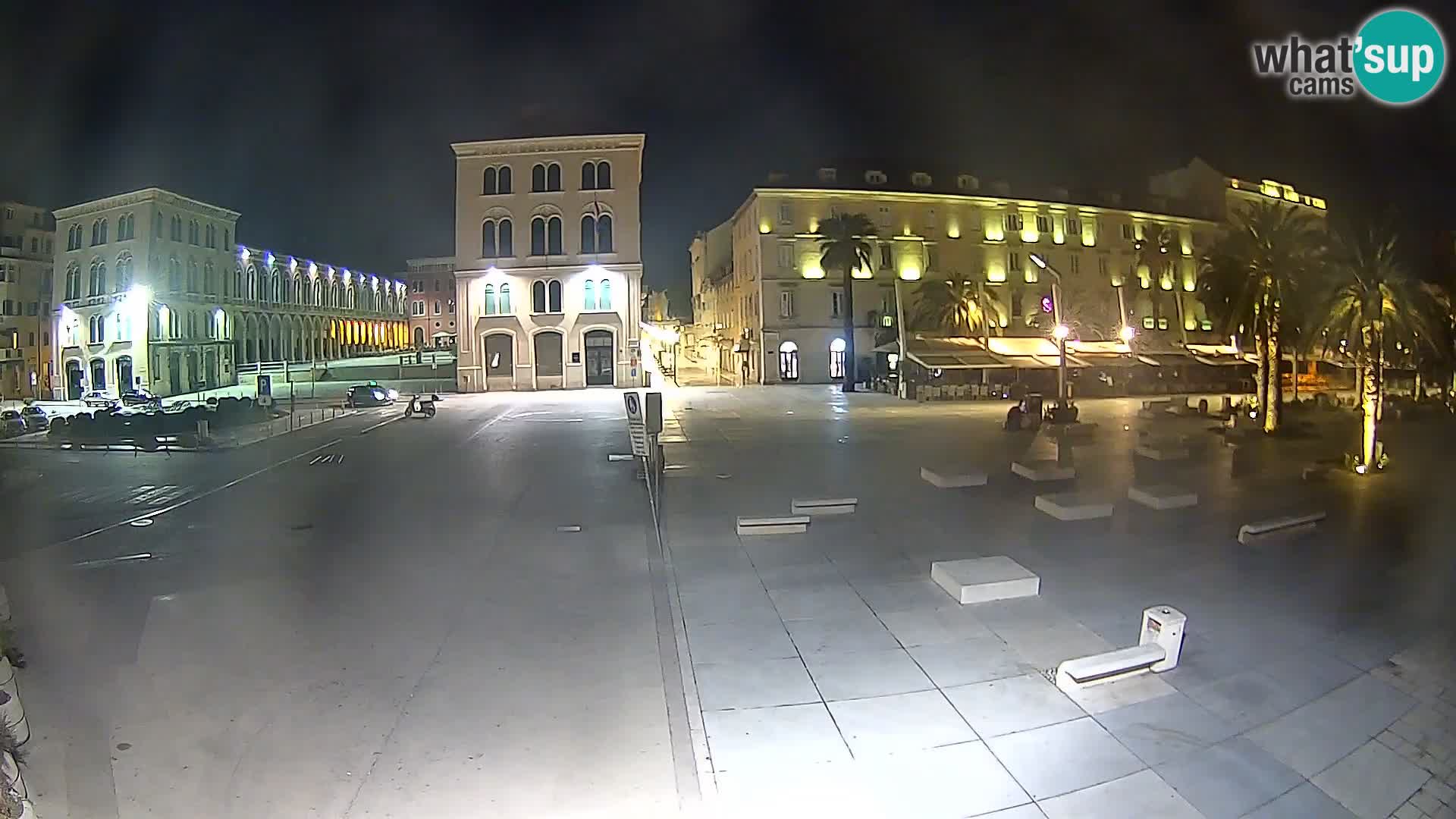 Webcam Split Riva – Prokurative | Trg Republike