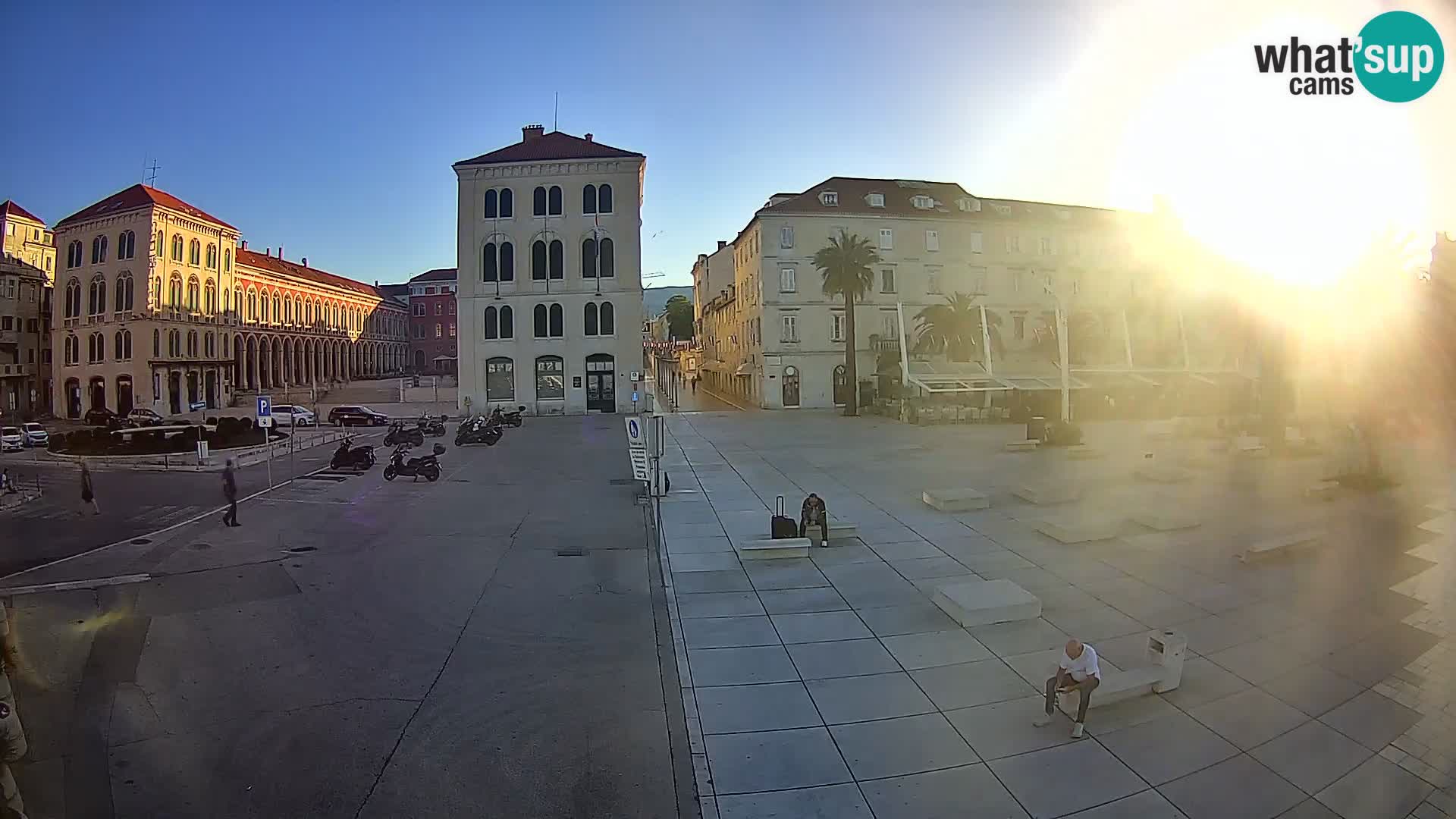Webcam Split Riva – Prokurative | Trg Republike