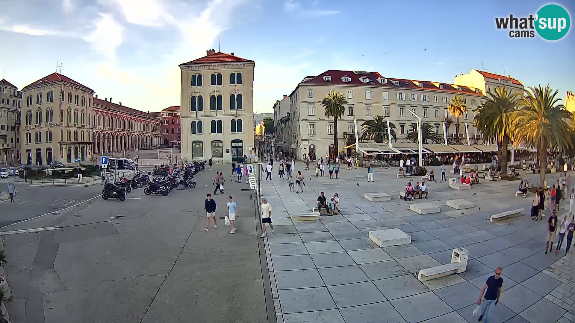 Webcam Split Riva – Prokurative | Trg Republike