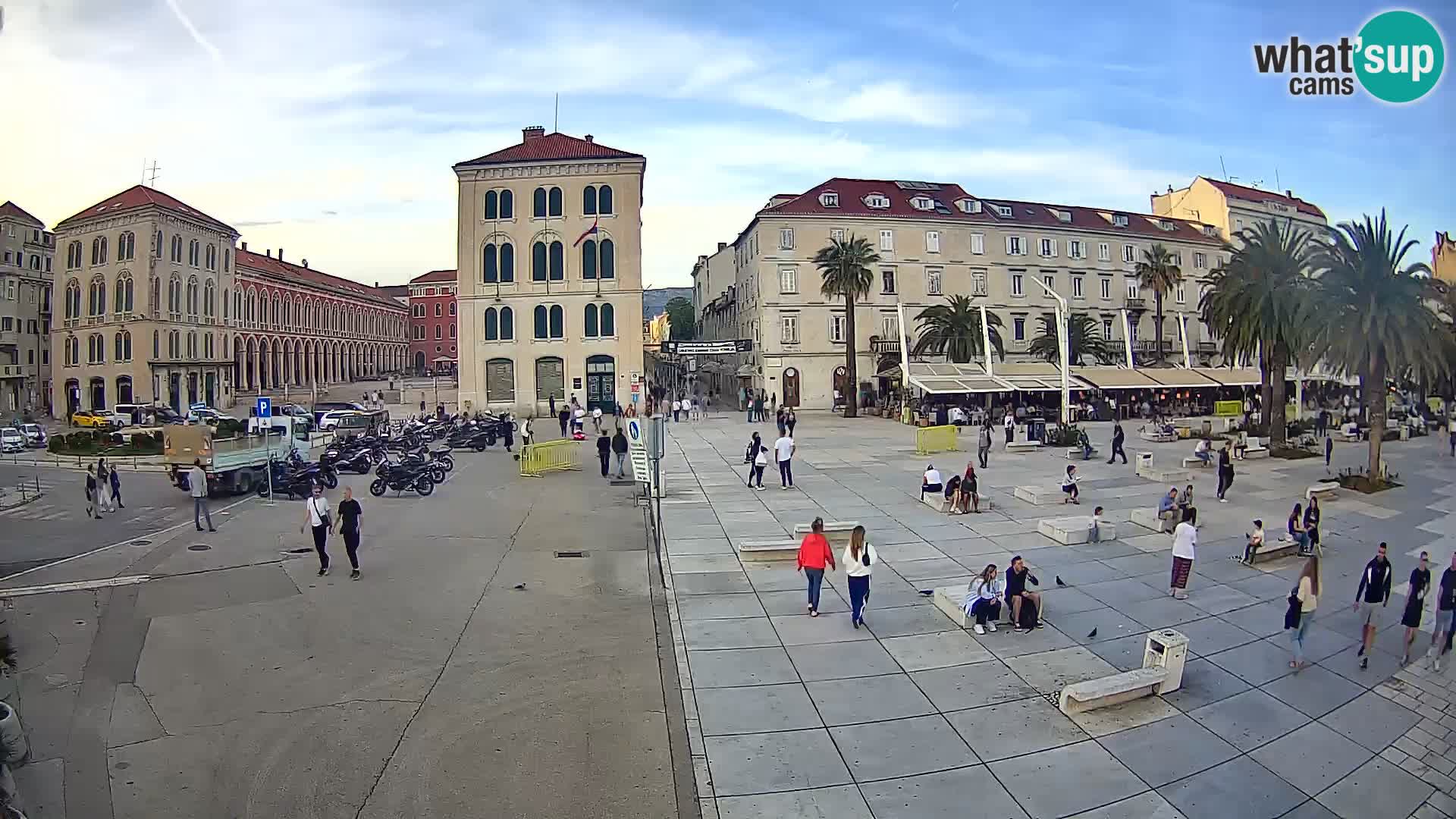 Webcam Split Riva – Prokurative | Trg Republike
