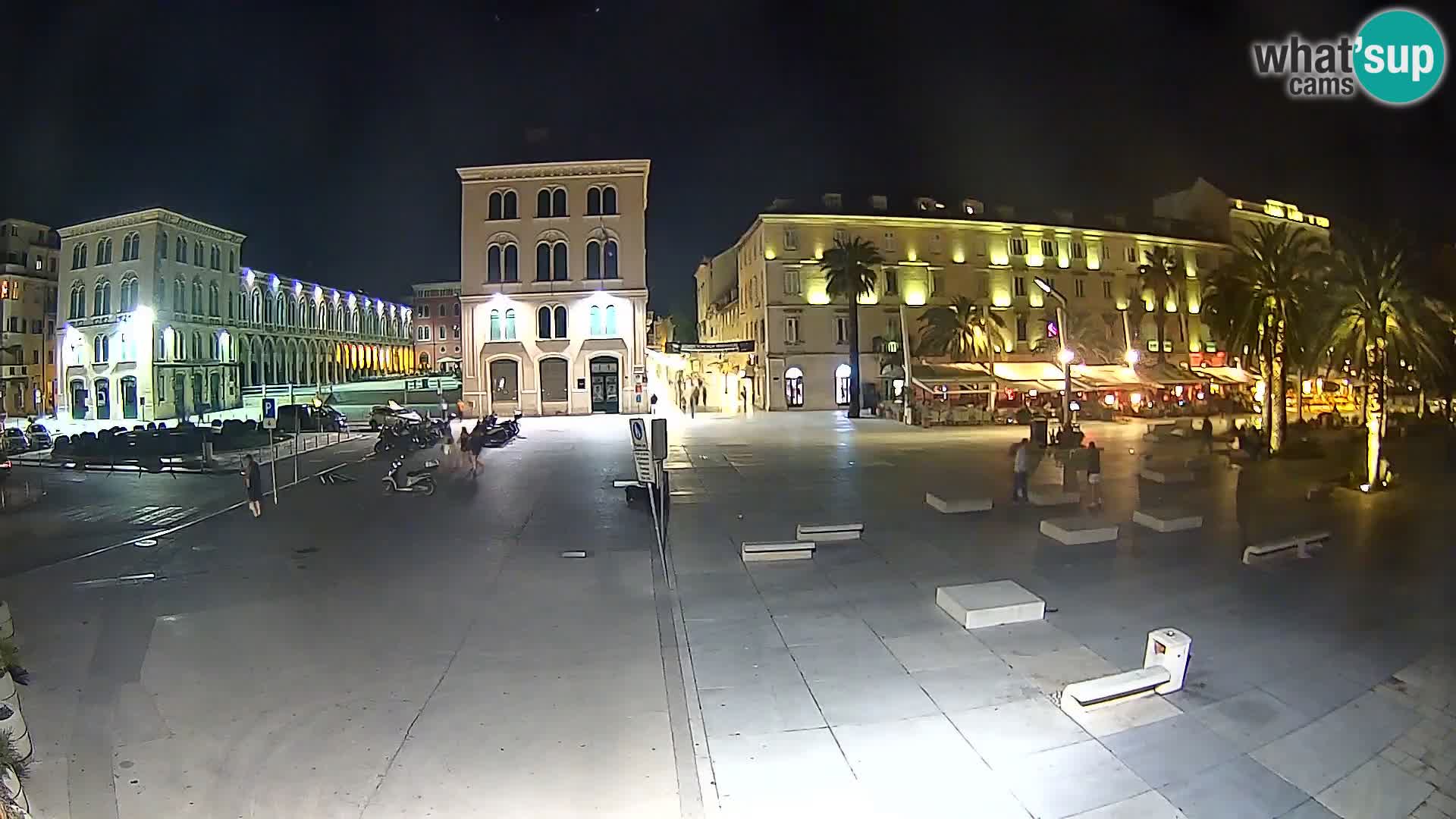 Webcam Split Riva – Prokurative | Trg Republike
