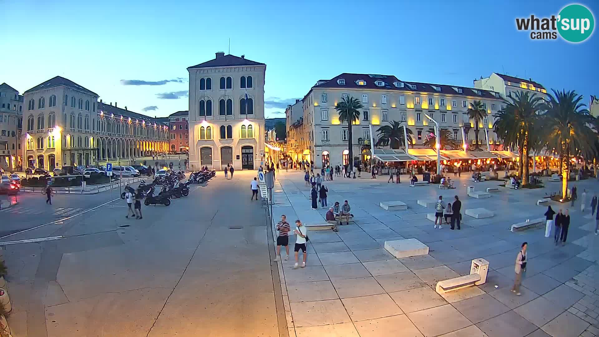 Webcam Split Riva – Prokurative | Trg Republike