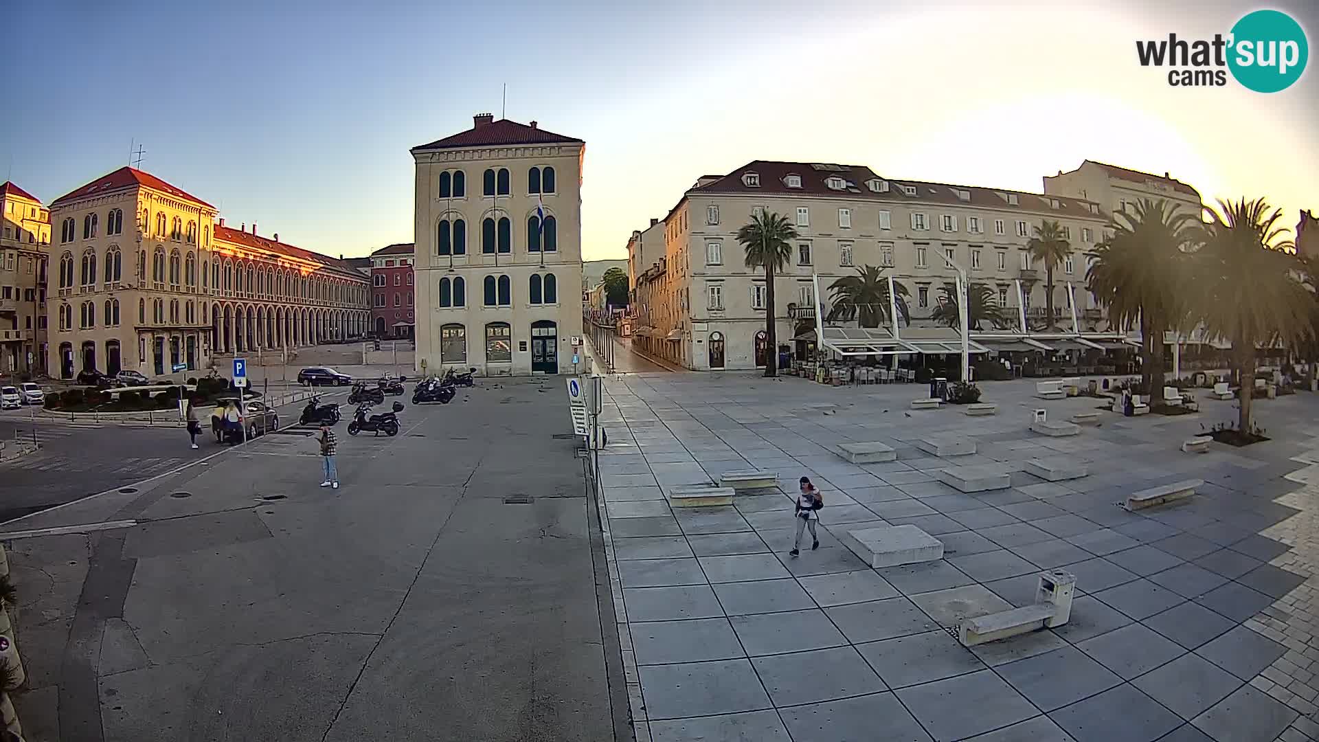 Webcam Split Riva – Prokurative | Trg Republike