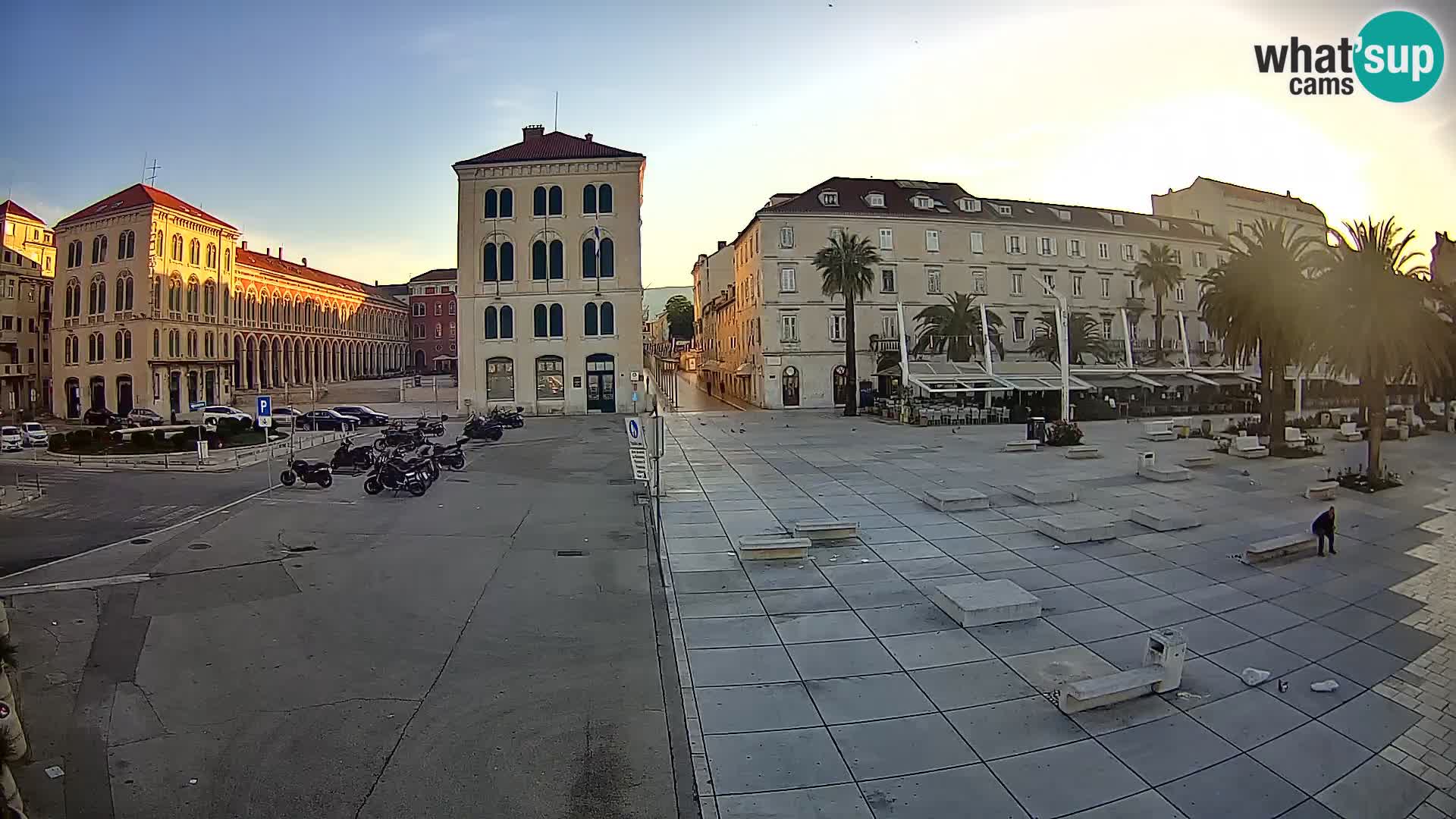 Split kamera Riva – Prokurative | Trg Republike