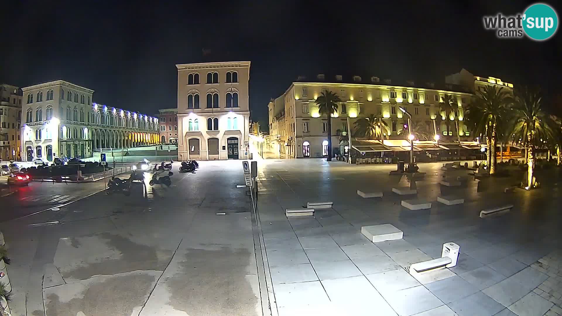Webcam Split Riva – Prokurative | Trg Republike