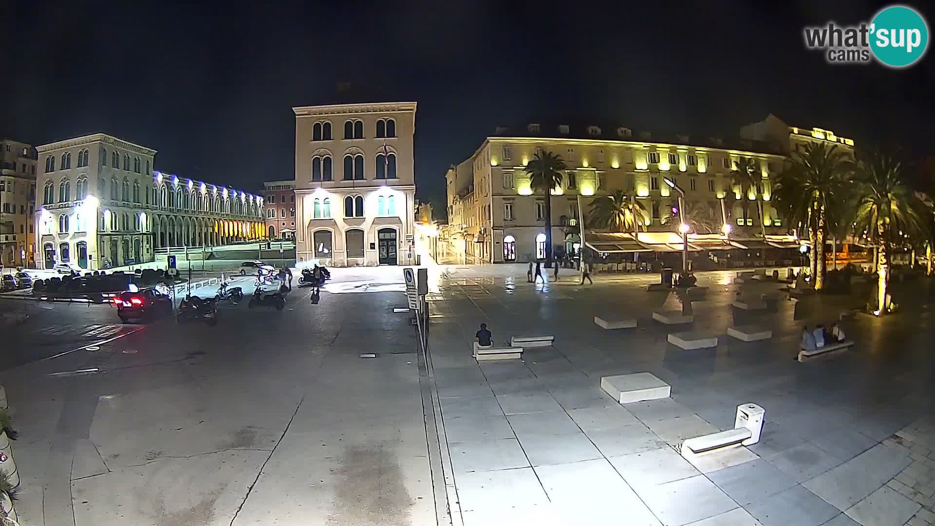 Webcam Split Riva – Prokurative | Trg Republike