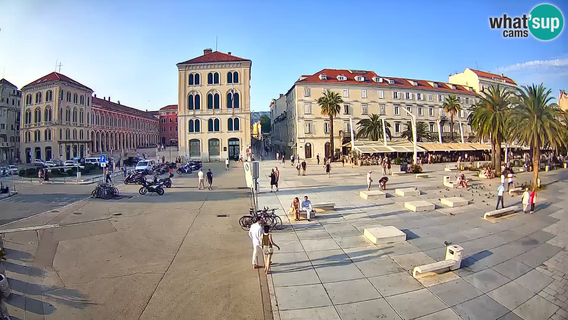 Webcam Split Riva – Prokurative | Trg Republike