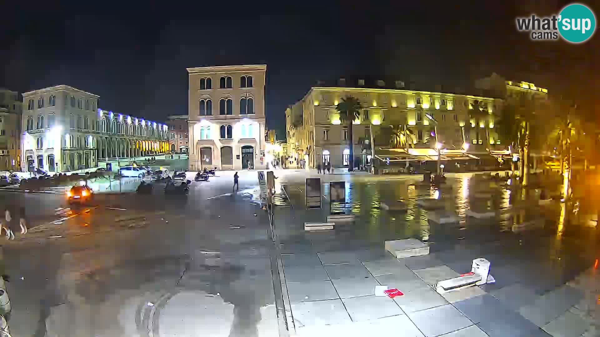Webcam Split Riva – Prokurative | Trg Republike