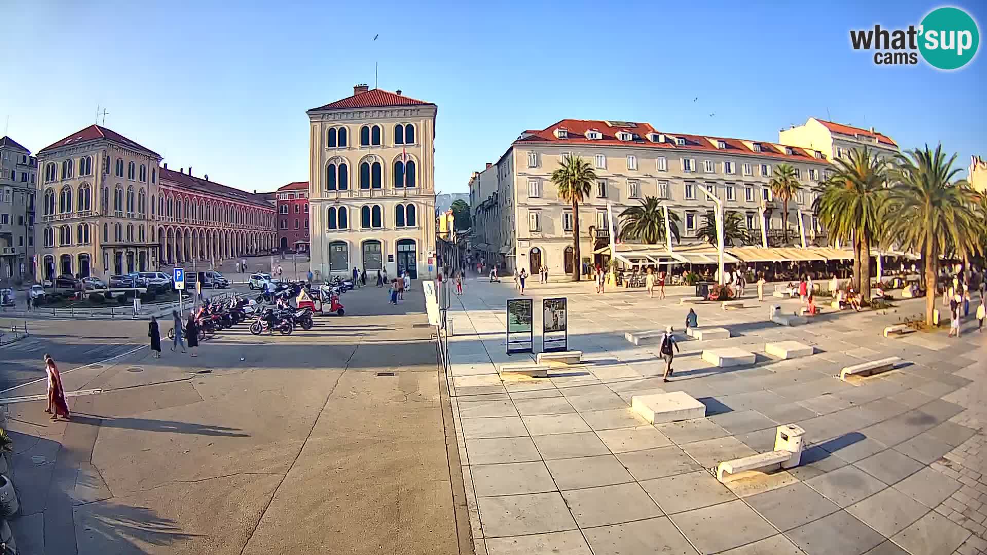 Webcam Split Riva – Prokurative | Trg Republike