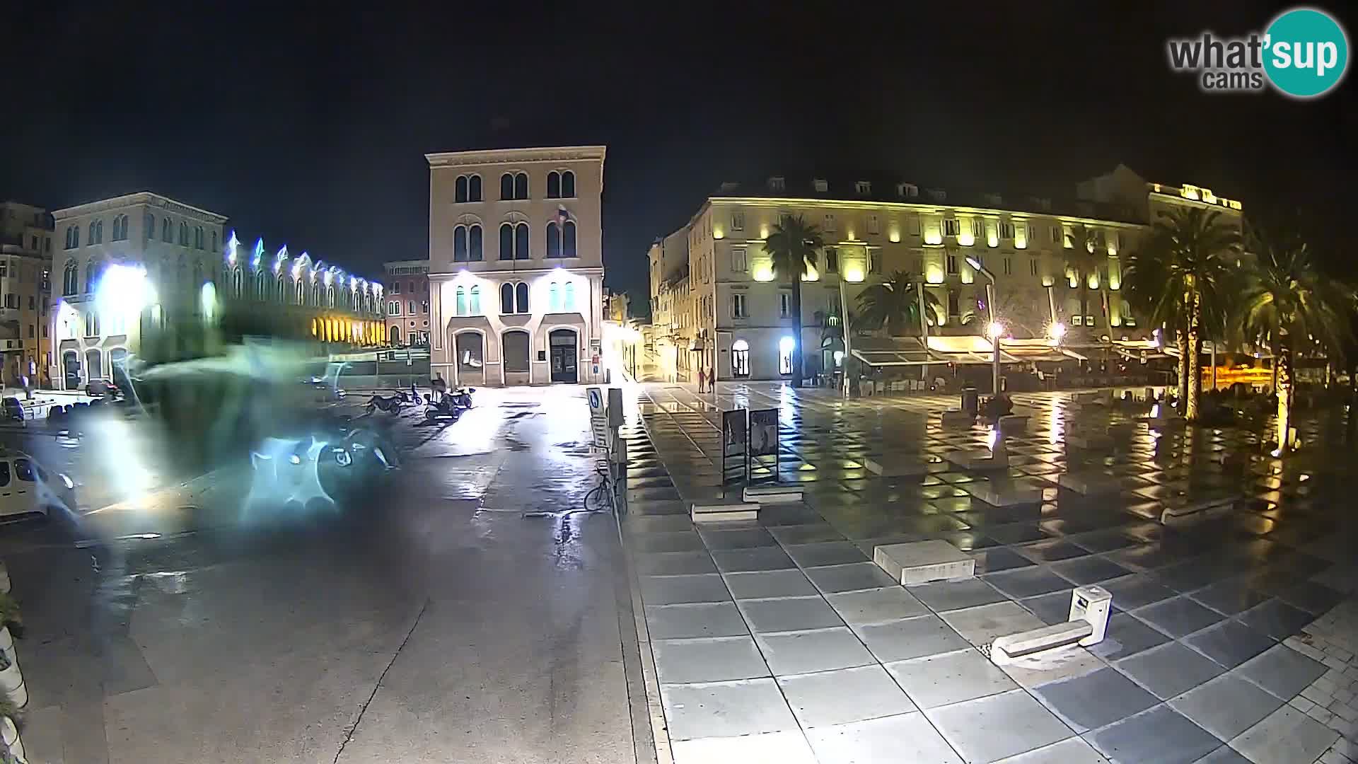 Webcam Split Riva – Prokurative | Trg Republike