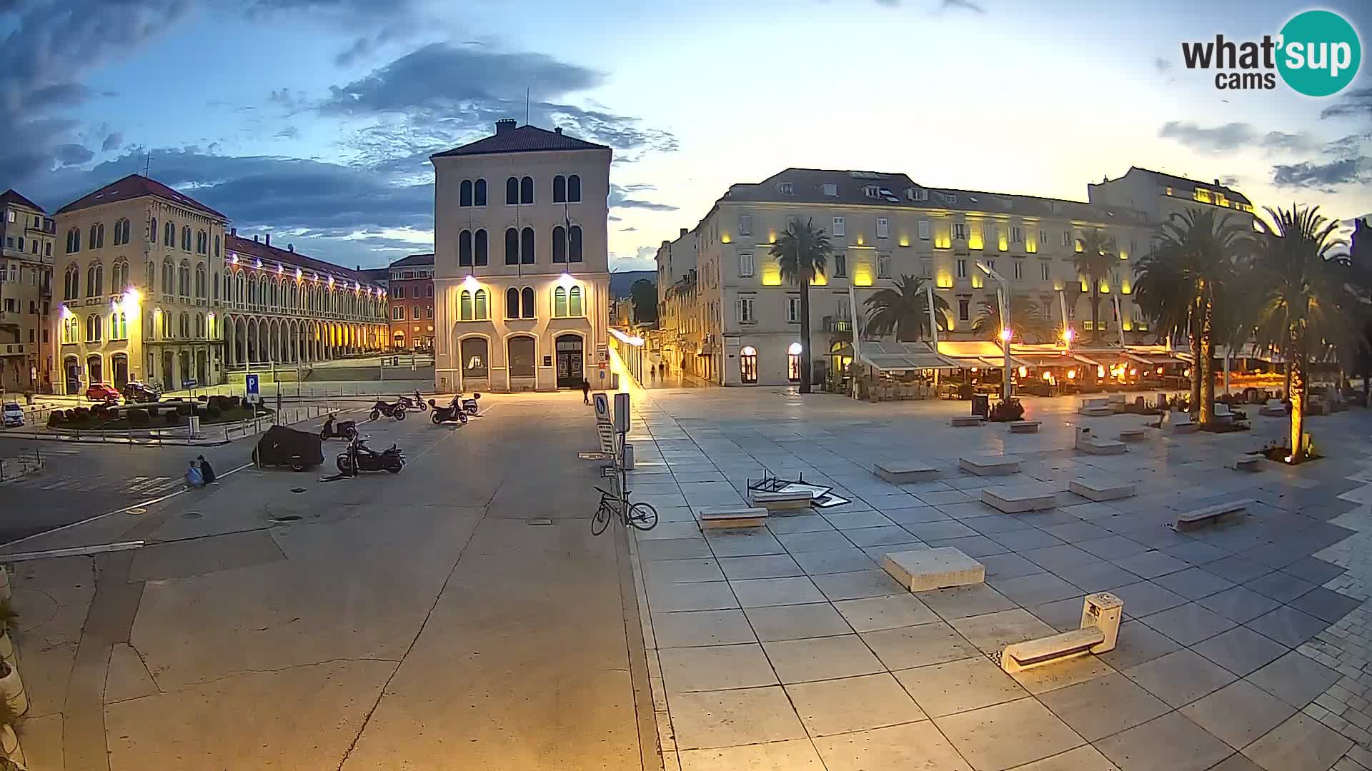 Split kamera Riva – Prokurative | Trg Republike
