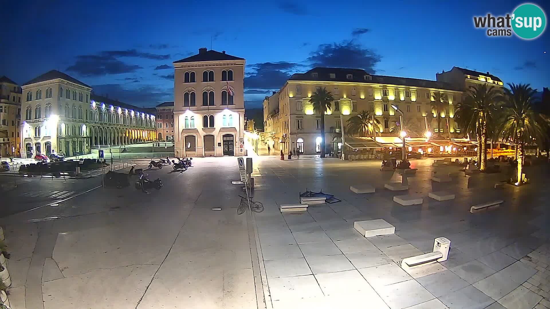 Split kamera Riva – Prokurative | Trg Republike