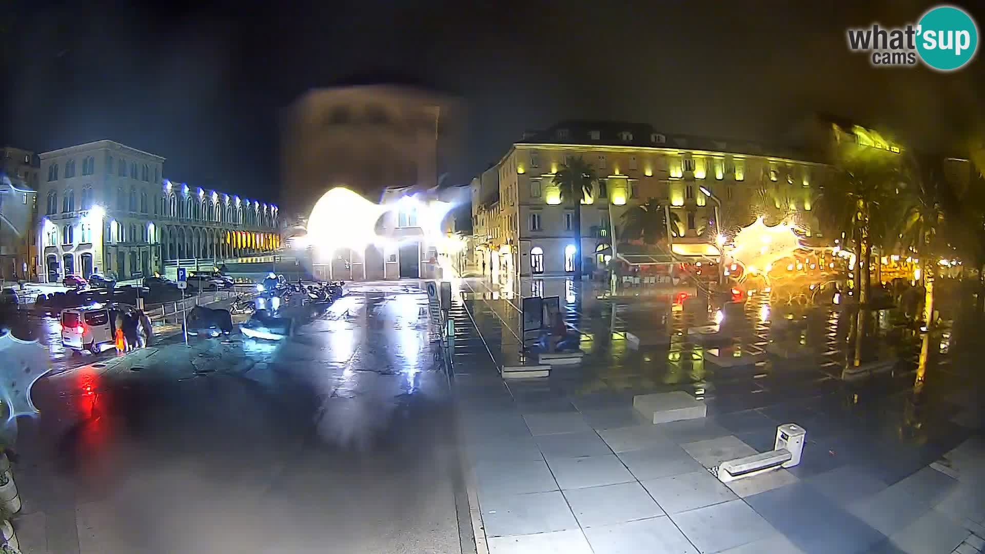 Webcam Split Riva – Prokurative | Trg Republike