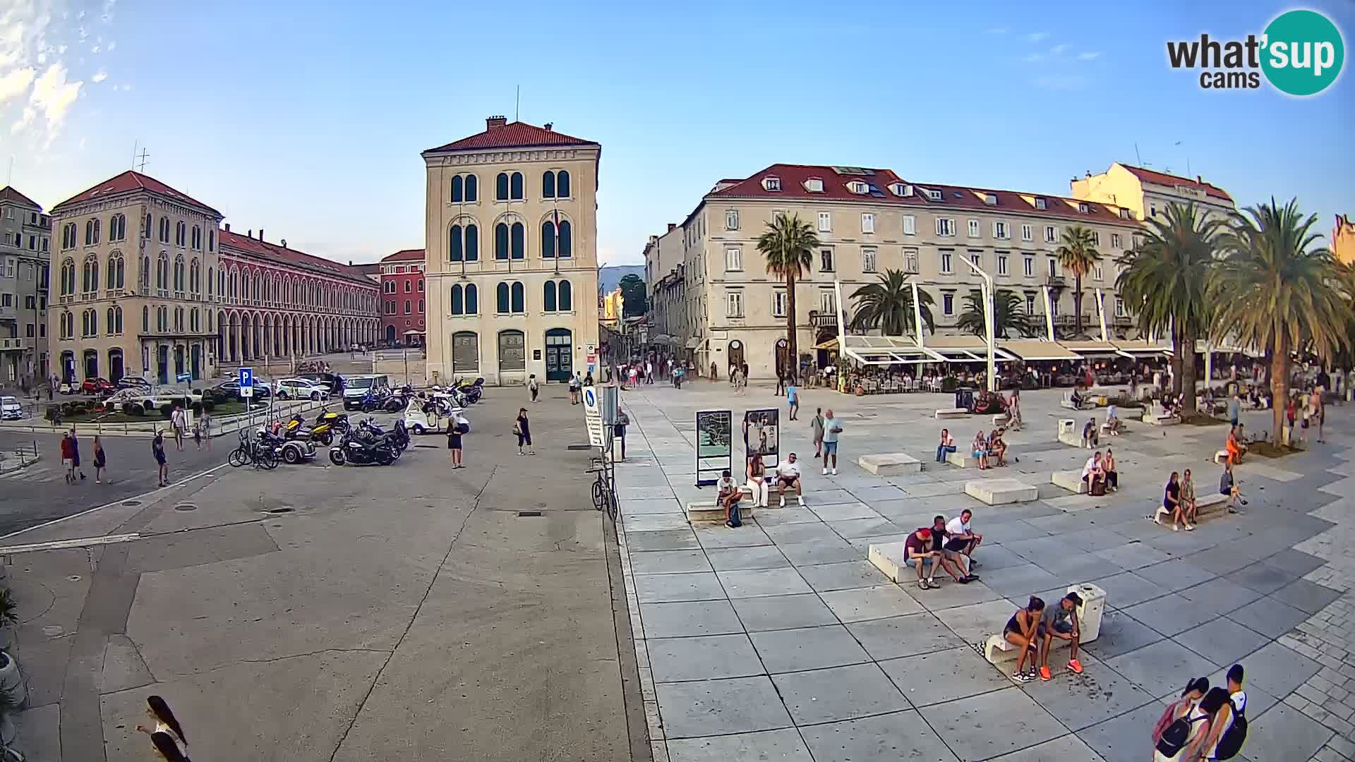 Webcam Split Riva – Prokurative | Trg Republike