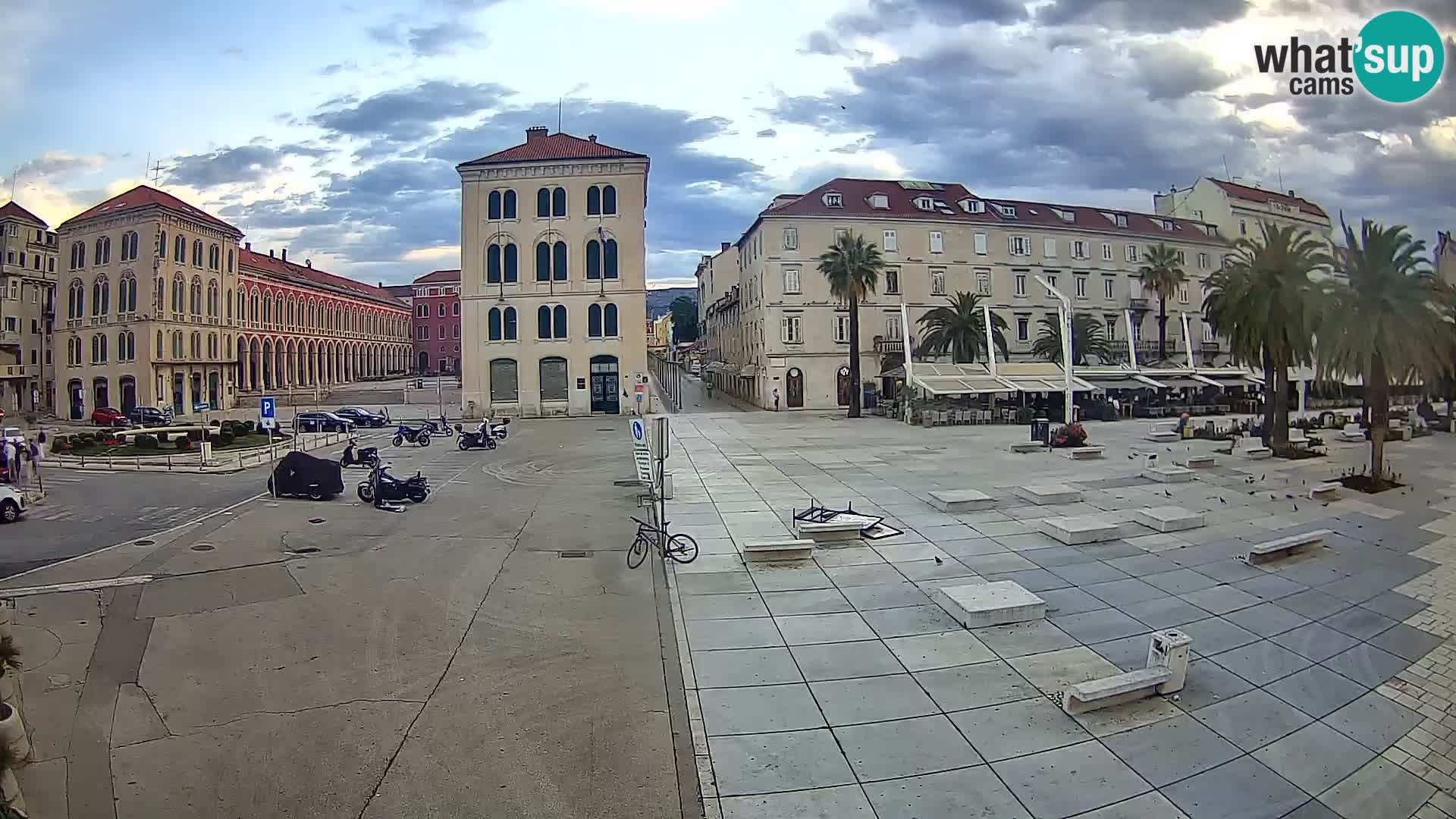 Webcam Split Riva – Prokurative | Trg Republike