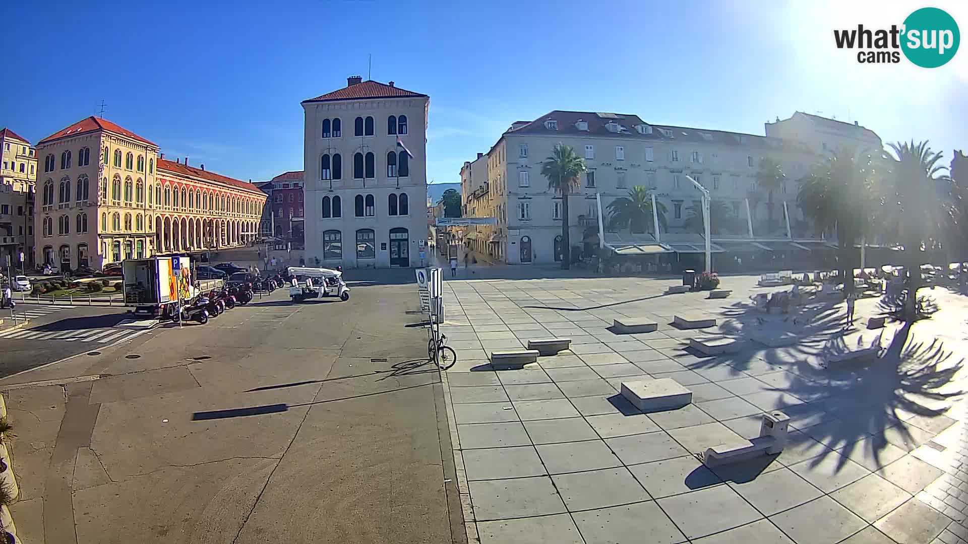 Webcam Split Riva – Prokurative | Trg Republike