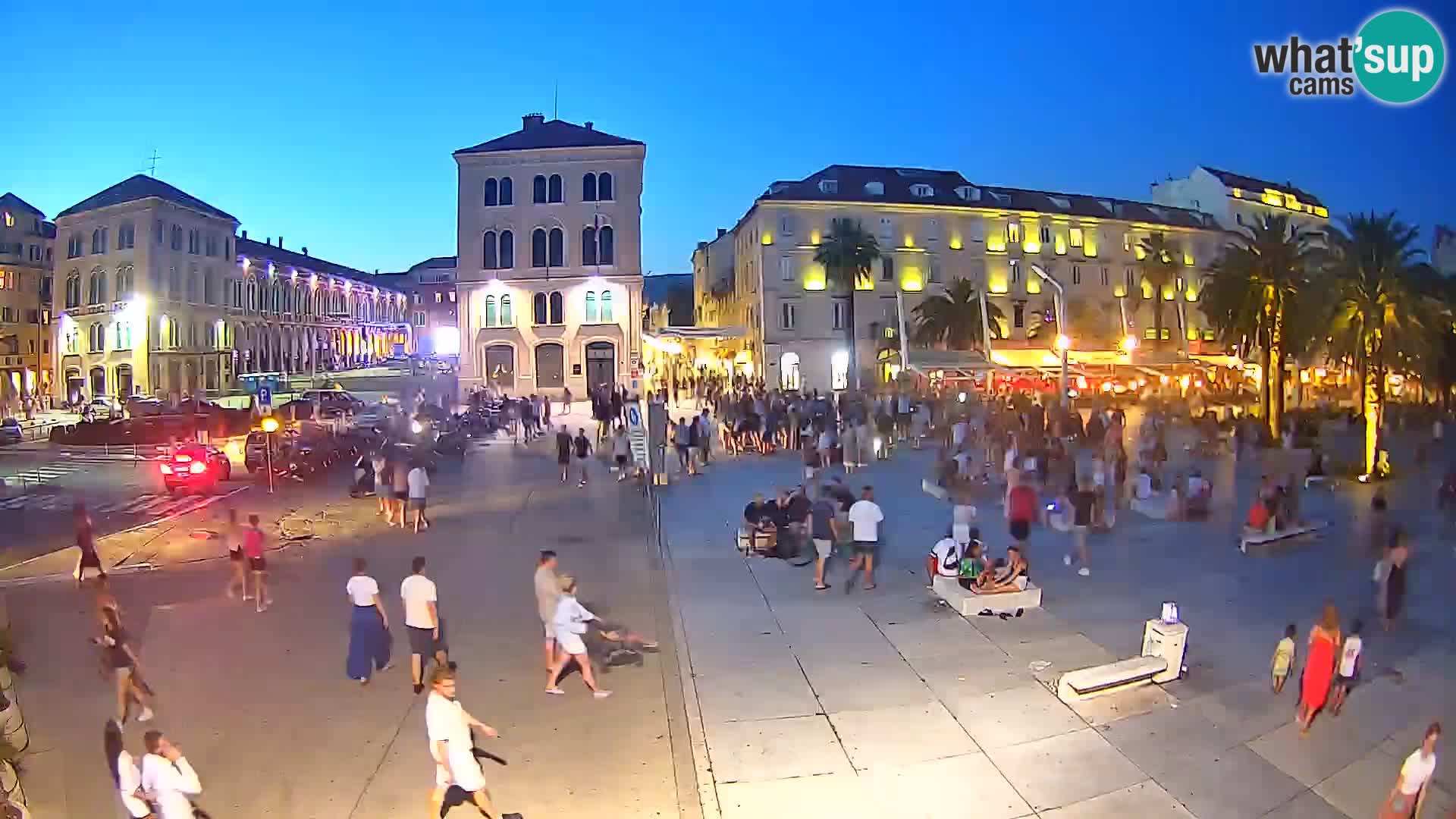Webcam Split Riva – Prokurative | Trg Republike
