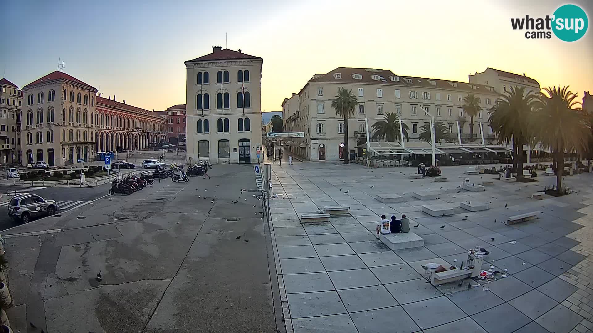 Webcam Split Riva – Prokurative | Trg Republike