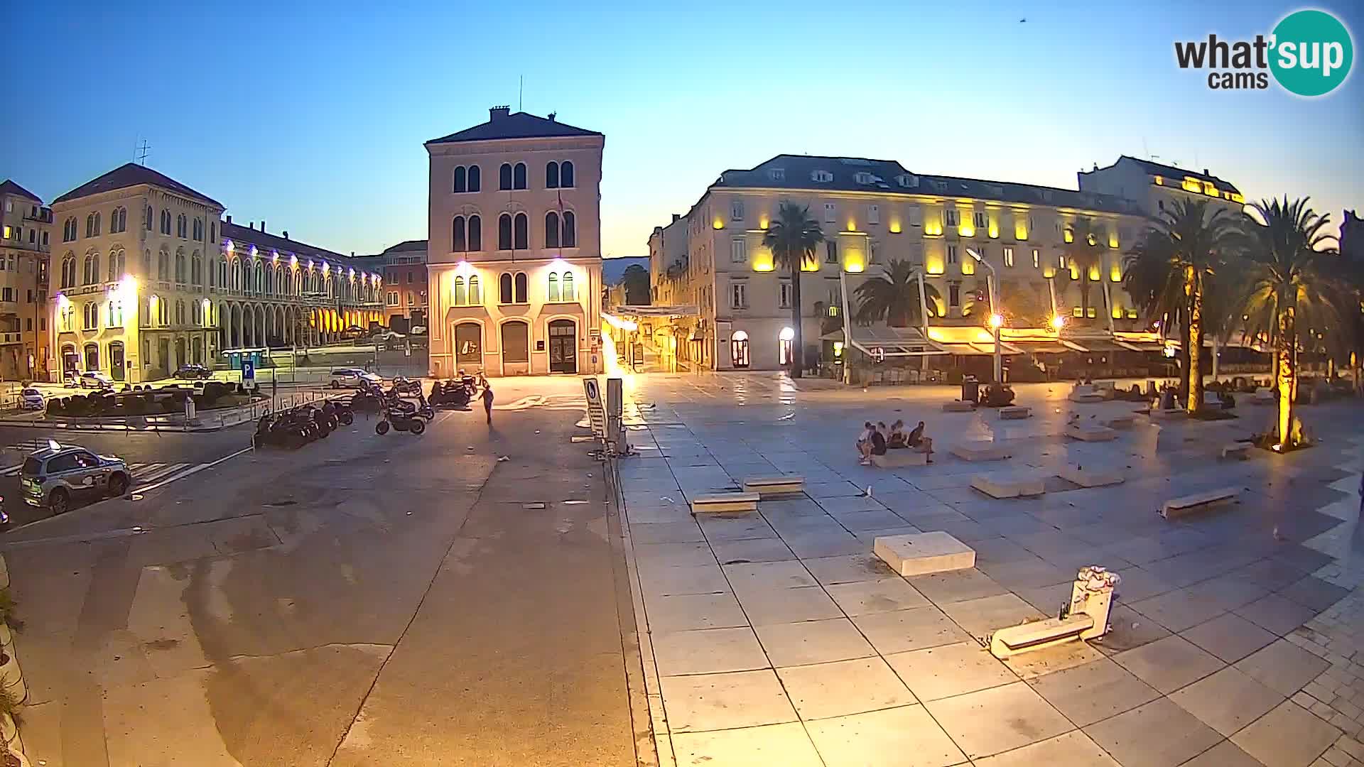Webcam Split Riva – Prokurative | Trg Republike