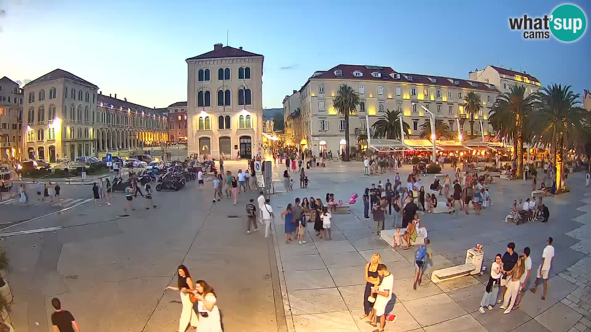 Webcam Split Riva – Prokurative | Trg Republike