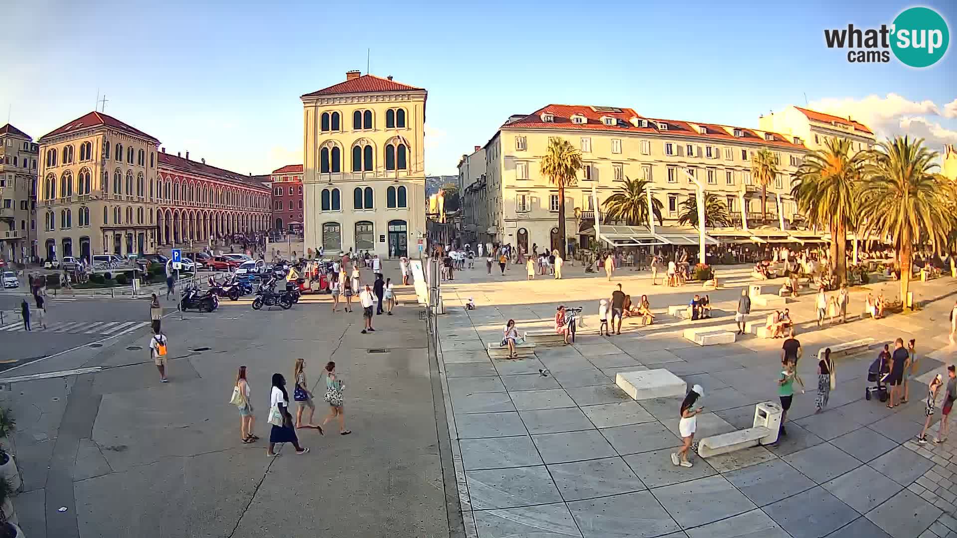 Webcam Split Riva – Prokurative | Trg Republike