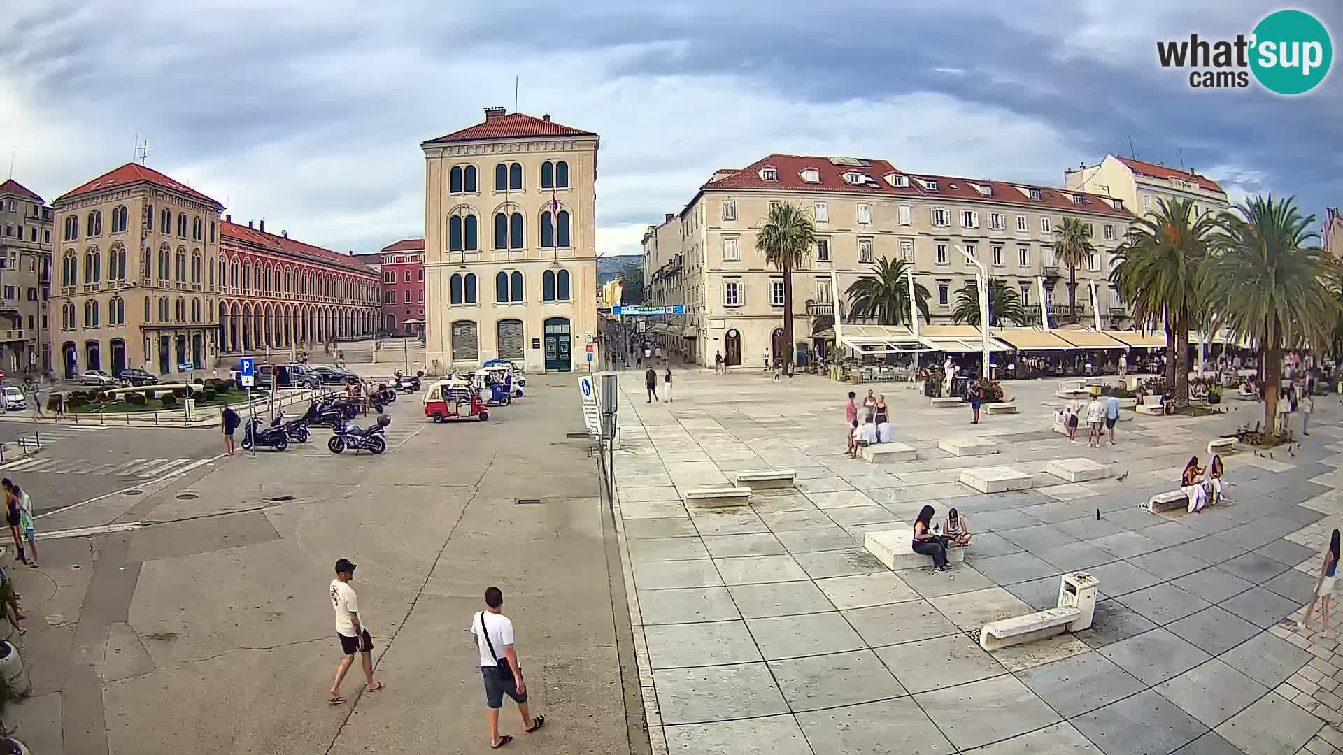 Webcam Split Riva – Prokurative | Trg Republike