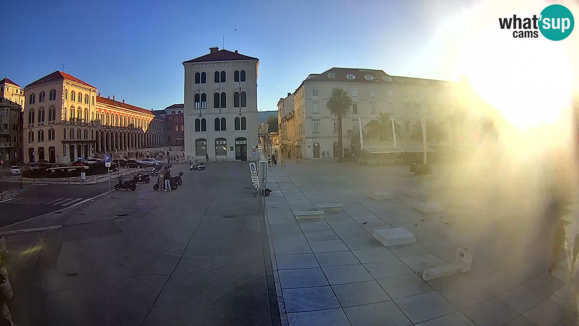 Webcam Split Riva – Prokurative | Trg Republike