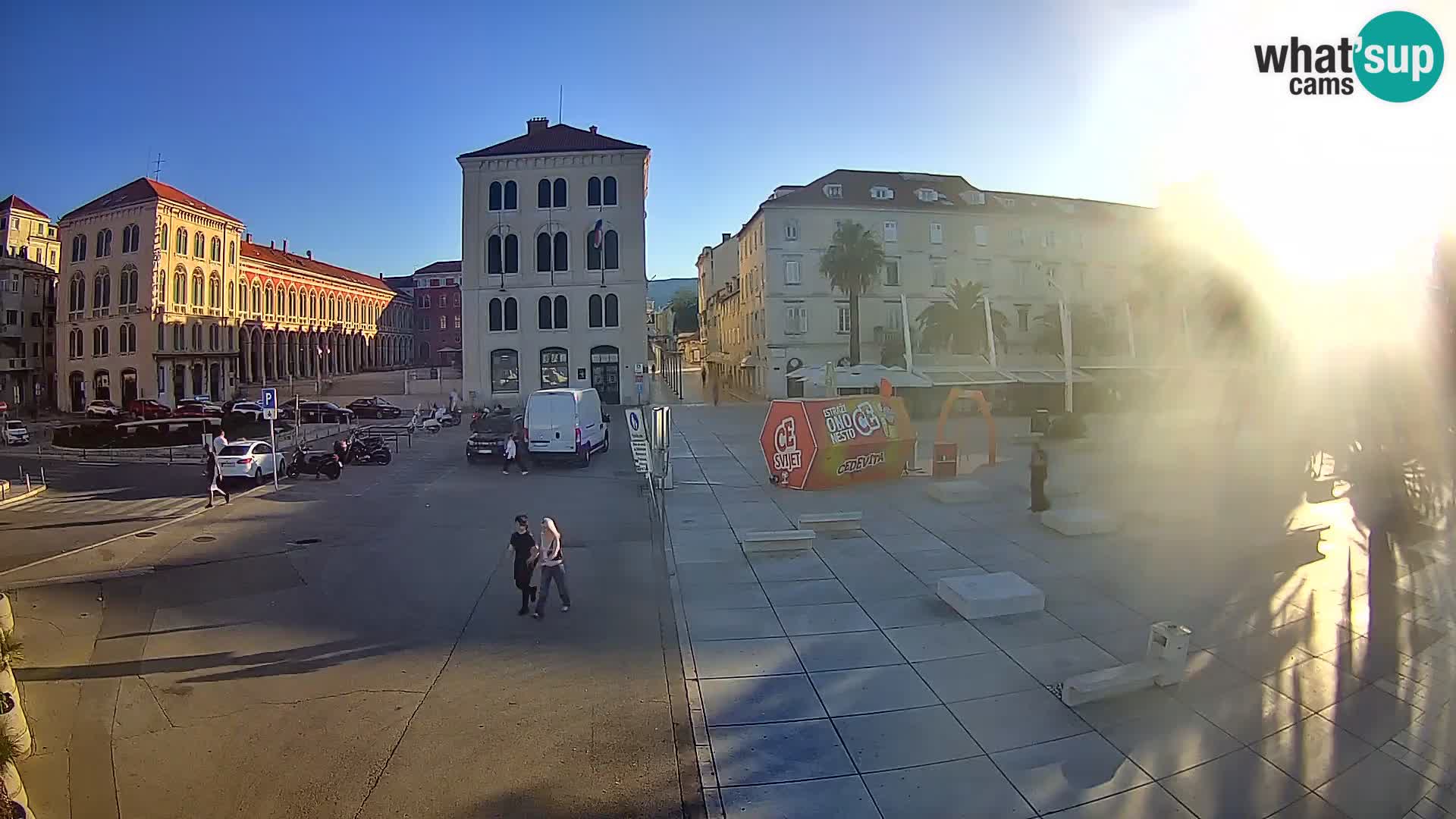 Webcam Split Riva – Prokurative | Trg Republike