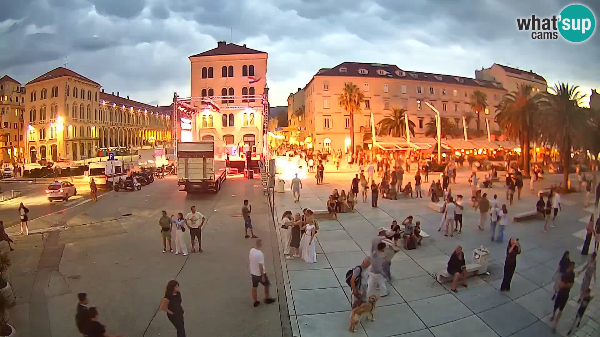 Webcam Split Riva – Prokurative | Trg Republike