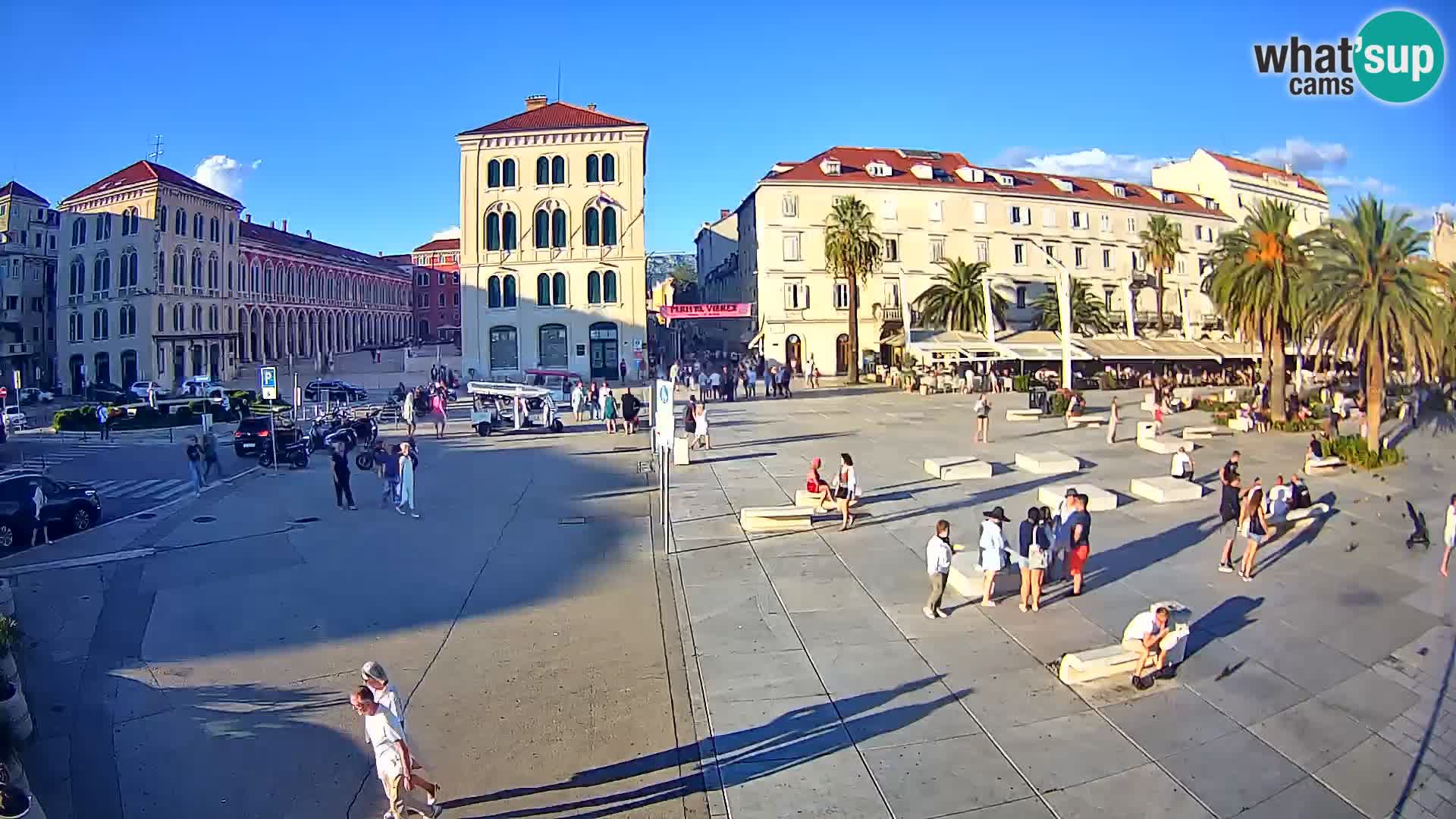 Webcam Split Riva – Prokurative | Trg Republike