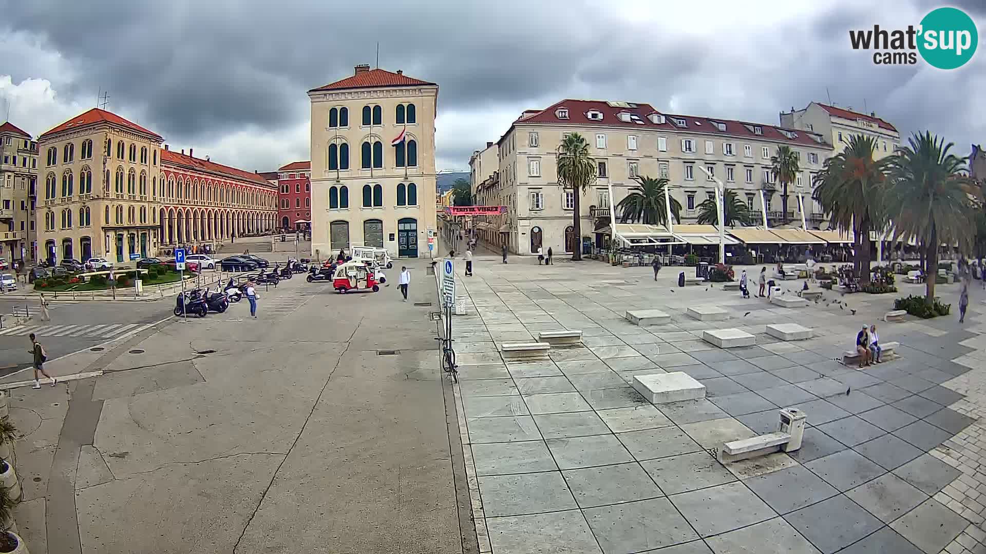 Webcam Split Riva – Prokurative | Trg Republike