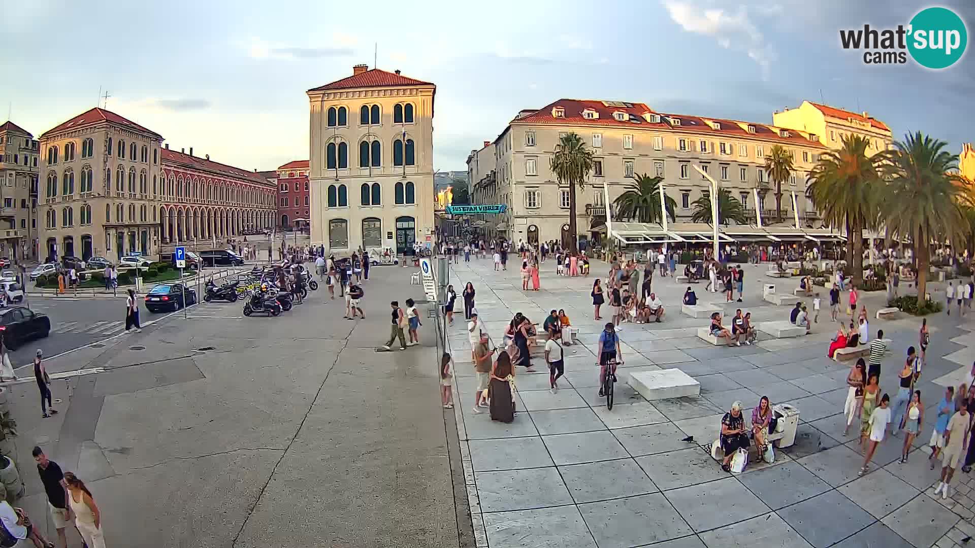 Webcam Split Riva – Prokurative | Trg Republike