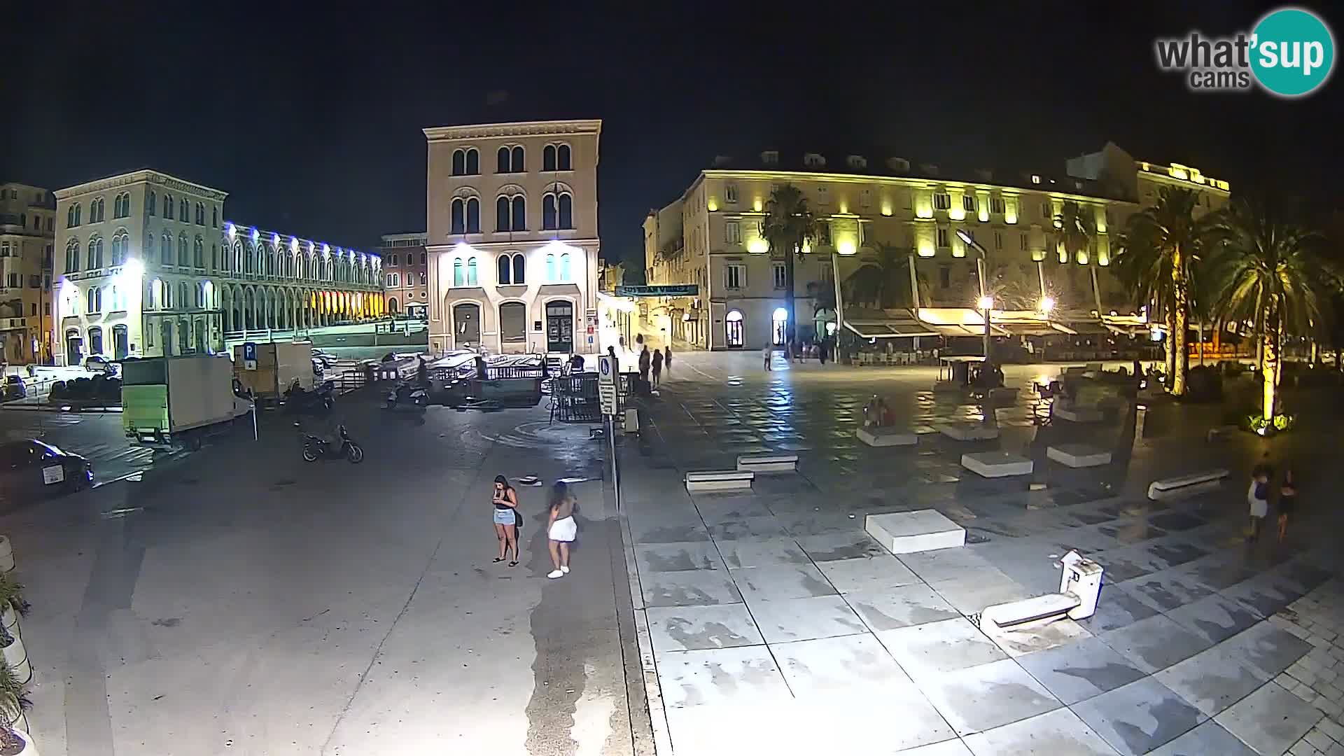 Webcam Split Riva – Prokurative | Trg Republike