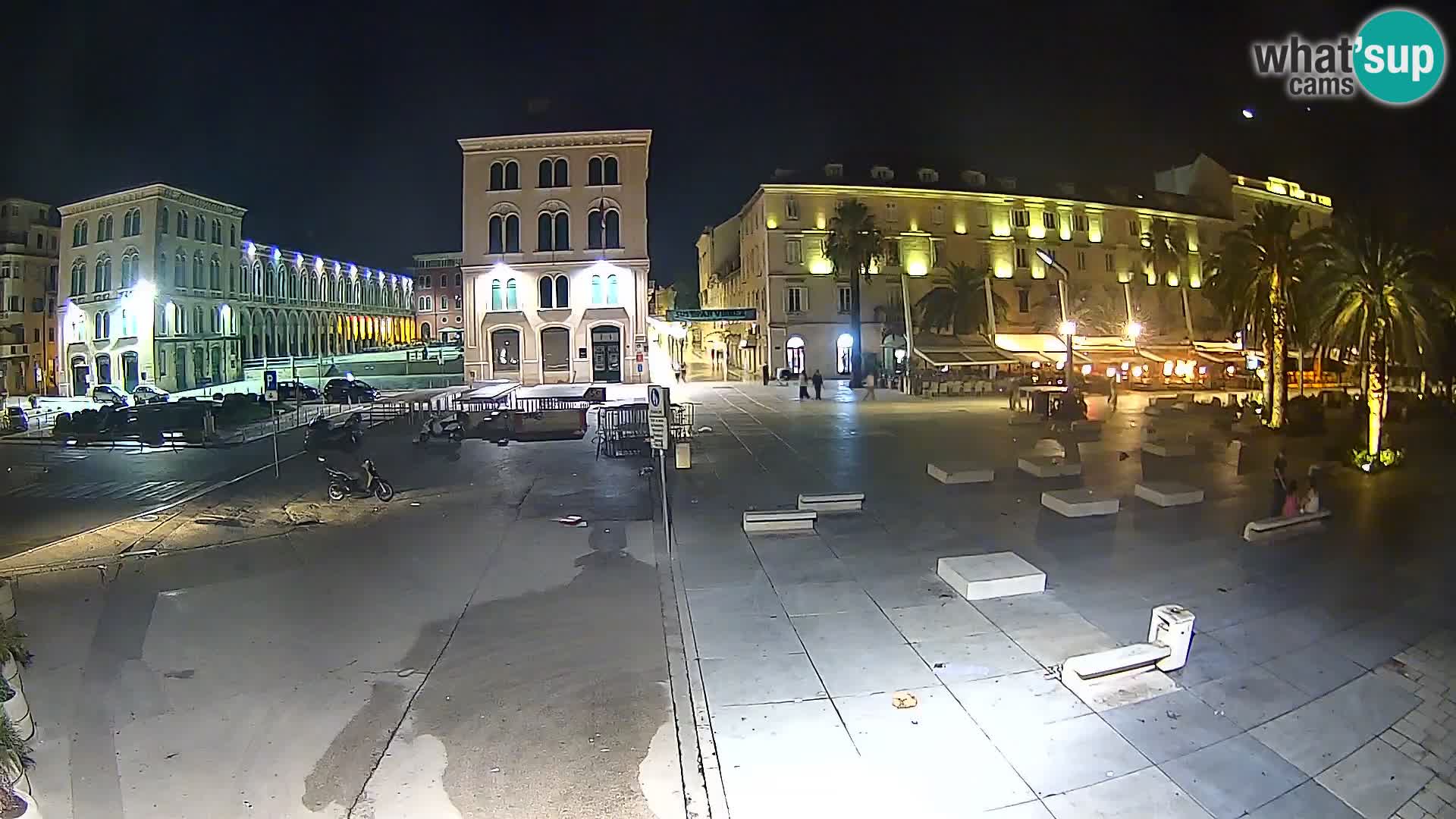 Webcam Split Riva – Prokurative | Trg Republike