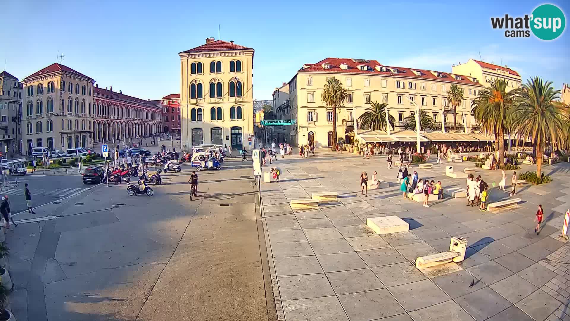 Webcam Split Riva – Prokurative | Trg Republike