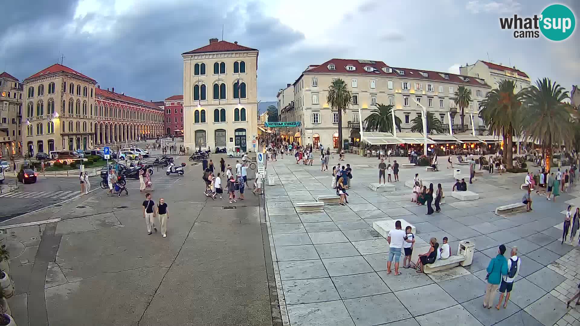 Webcam Split Riva – Prokurative | Trg Republike