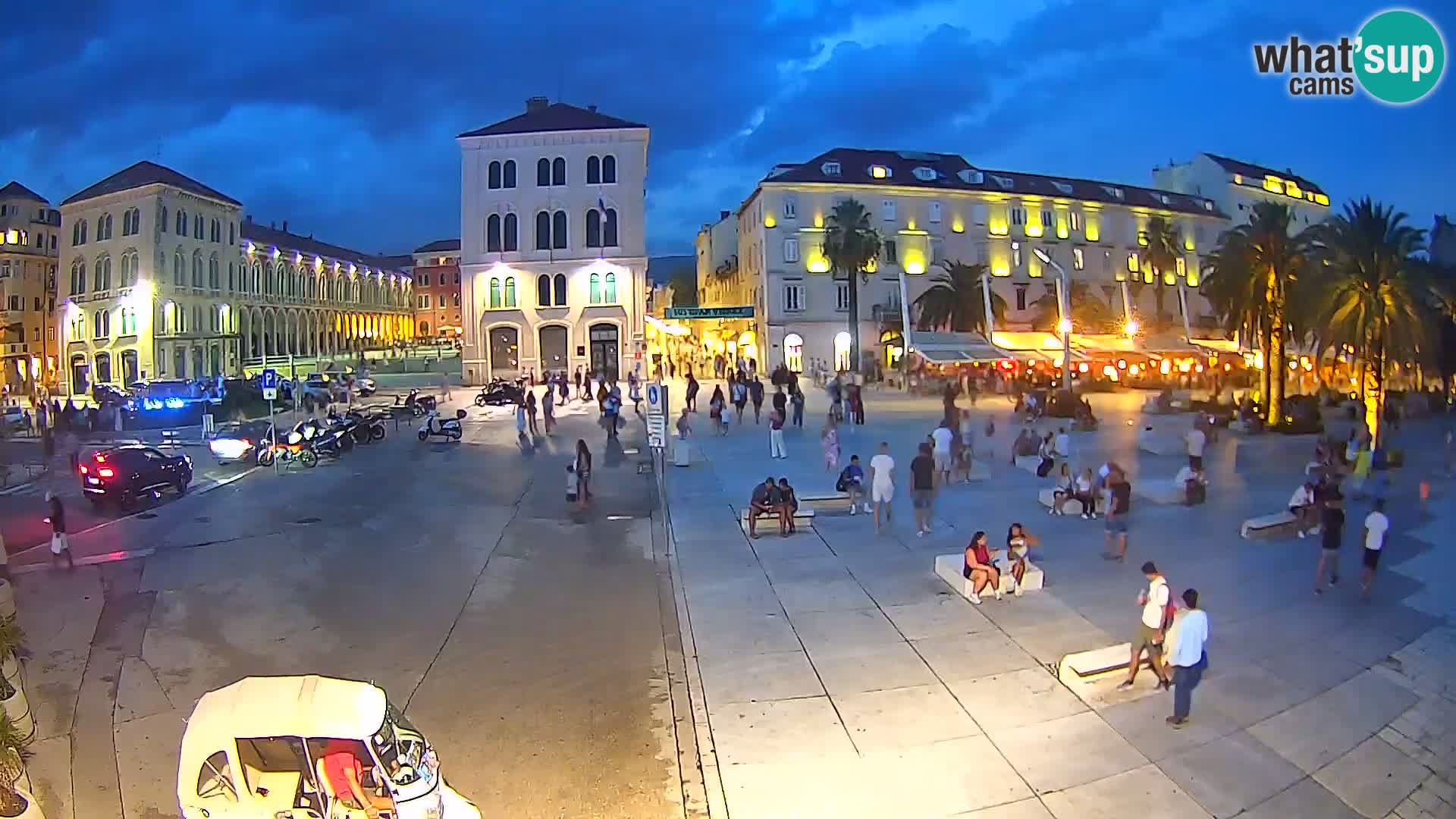 Webcam Split Riva – Prokurative | Trg Republike