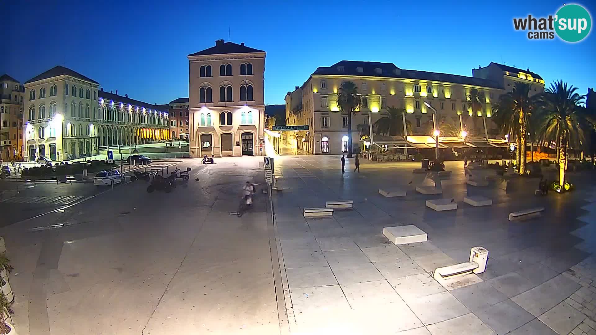 Webcam Split Riva – Prokurative | Trg Republike