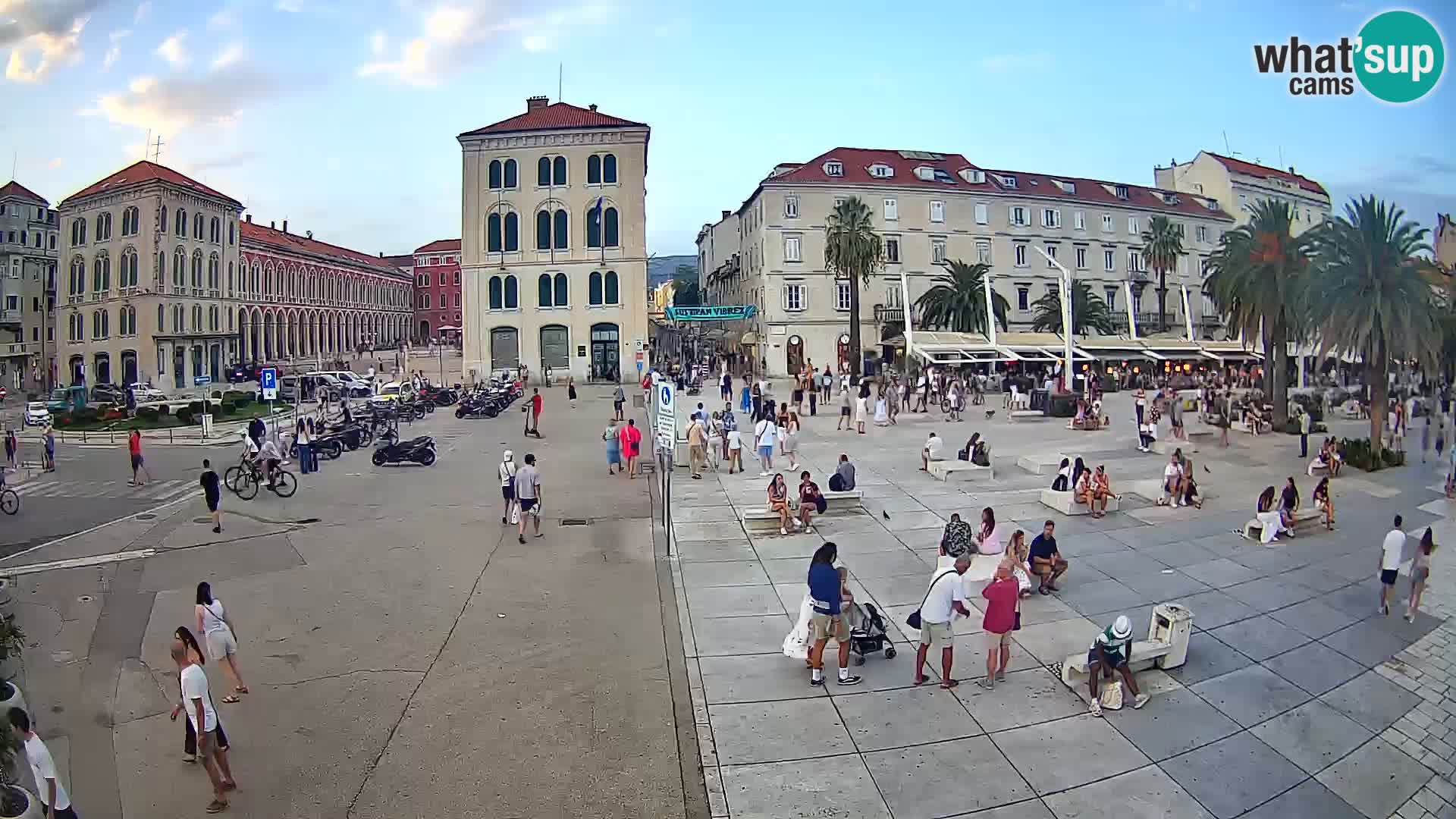 Webcam Split Riva – Prokurative | Trg Republike
