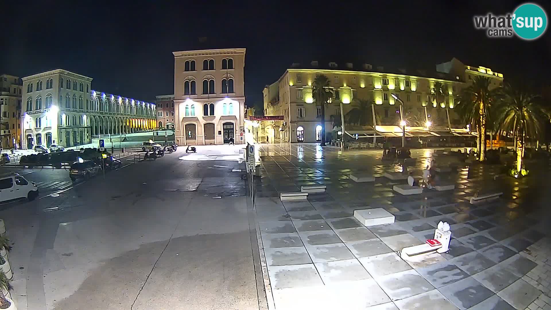 Webcam Split Riva – Prokurative | Trg Republike