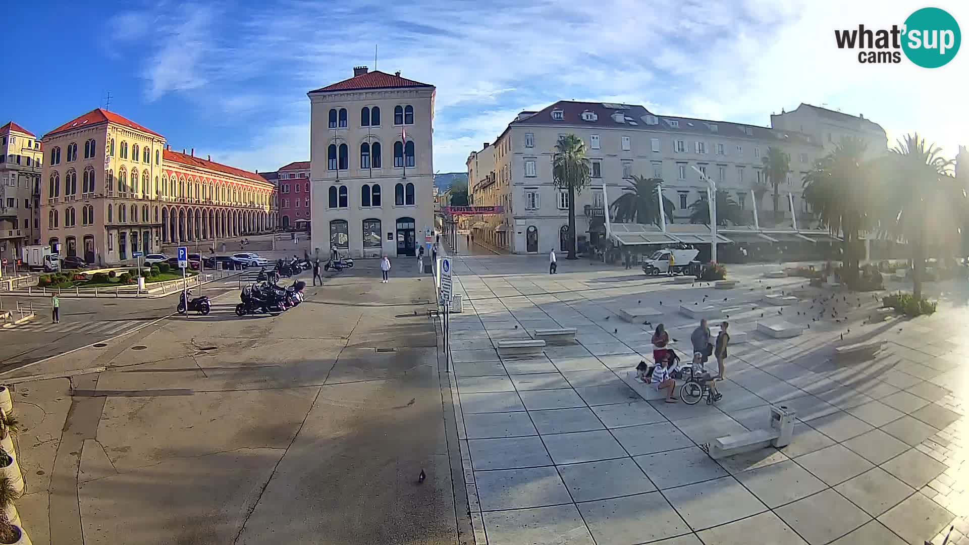 Webcam Split Riva – Prokurative | Trg Republike