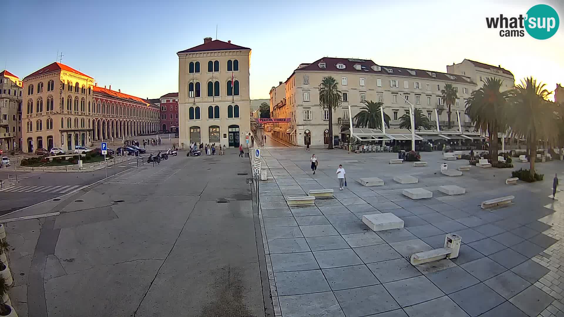 Split kamera Riva – Prokurative | Trg Republike